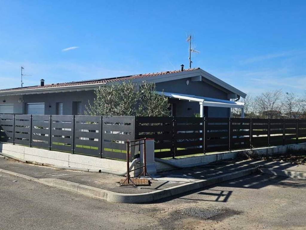 casa indipendente in vendita a Montirone