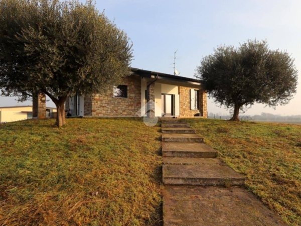 casa indipendente in vendita a Montirone