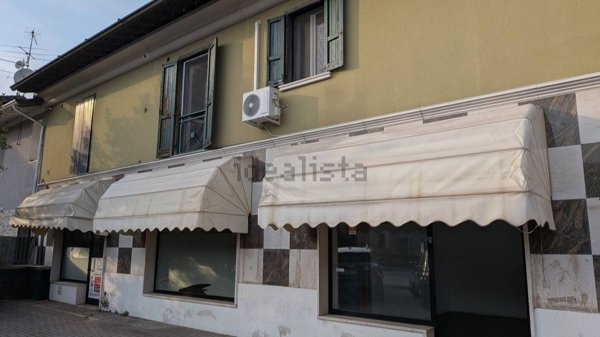 locale commerciale in vendita a Montirone