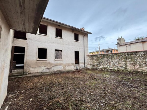 casa indipendente in vendita a Muscoline