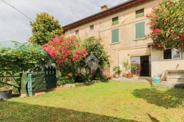 casa indipendente in vendita a Muscoline