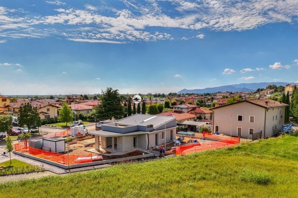 casa indipendente in vendita a Muscoline