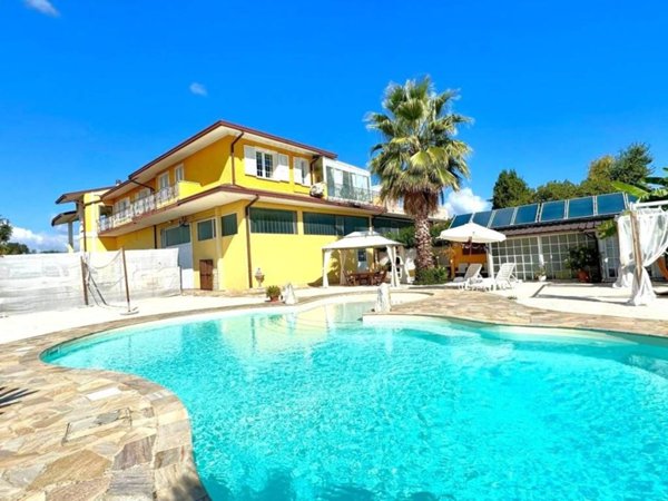 casa indipendente in vendita a Muscoline