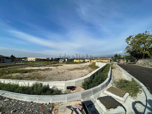 terreno edificabile in vendita a Muscoline