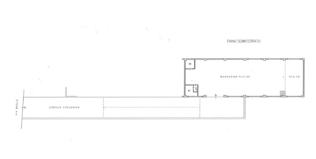 locale commerciale in vendita a Nave