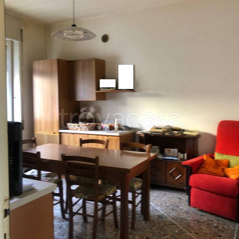 casa indipendente in vendita a Nave