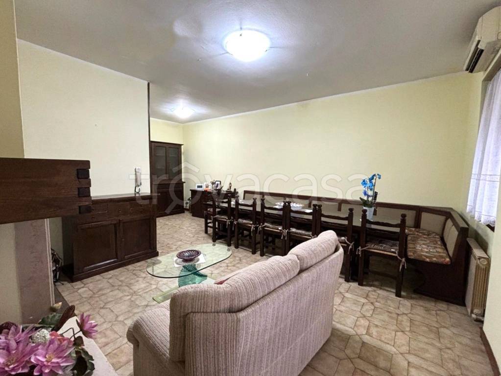 appartamento in vendita a Nave