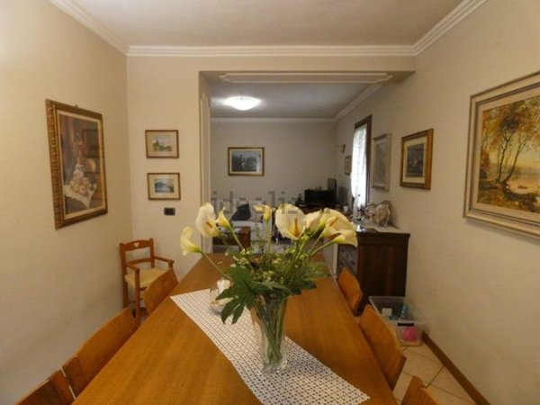 casa indipendente in vendita a Nave