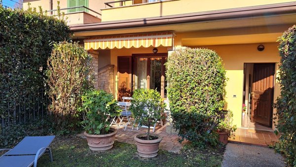 casa indipendente in vendita a Nave