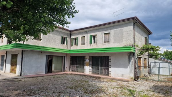 appartamento in vendita a Nave