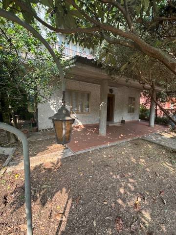 casa indipendente in vendita a Nave