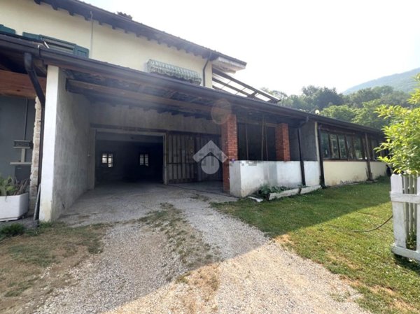 appartamento in vendita a Nave