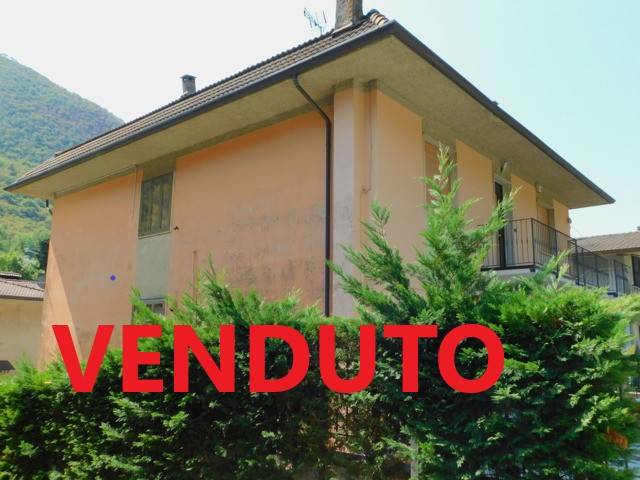 casa indipendente in vendita a Nave