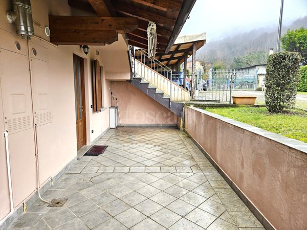 casa semindipendente in vendita a Nave