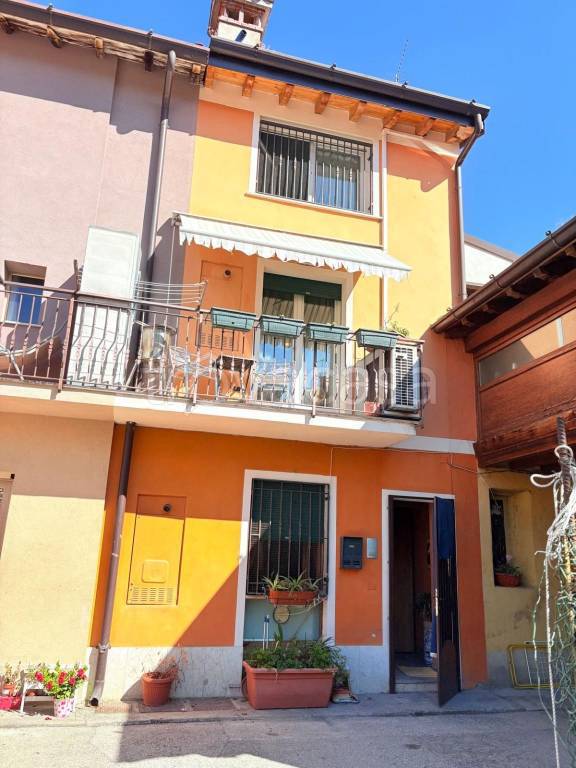 appartamento in vendita a Nave