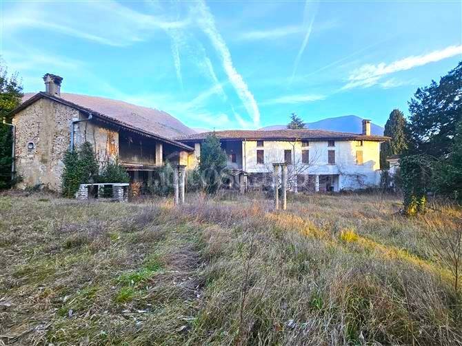 villa in vendita a Nave