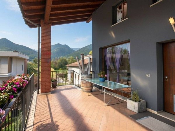 appartamento in vendita a Nave