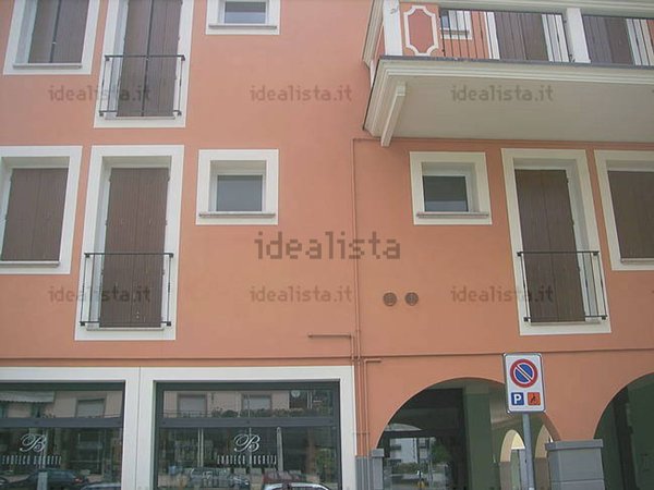 ufficio in vendita a Nave