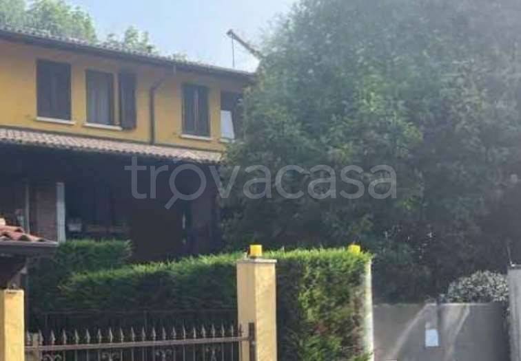 casa indipendente in vendita a Nave