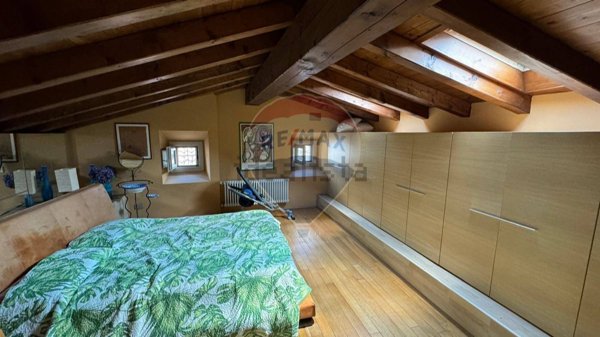 casa indipendente in vendita a Nave