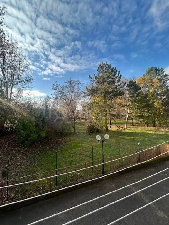 casa indipendente in vendita a Nave