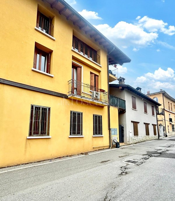 appartamento in vendita a Nave