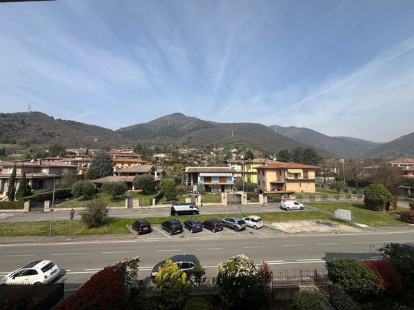 appartamento in vendita a Nave