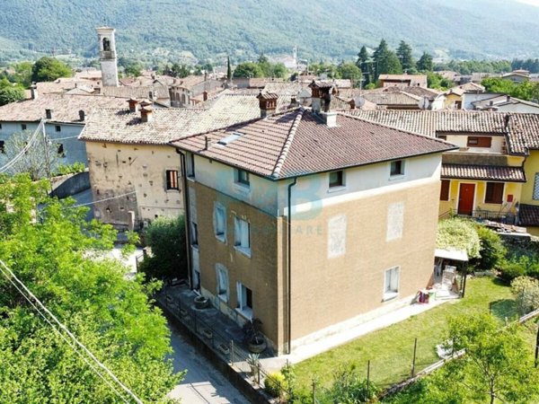 casa indipendente in vendita a Nave