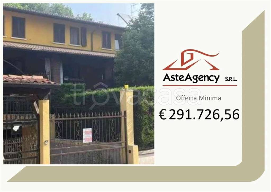 casa indipendente in vendita a Nave