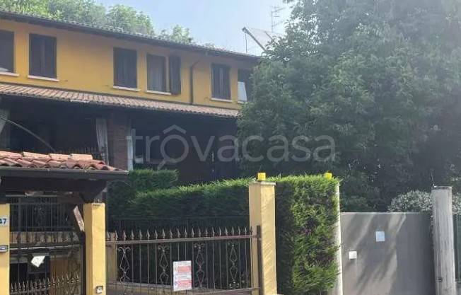 casa indipendente in vendita a Nave