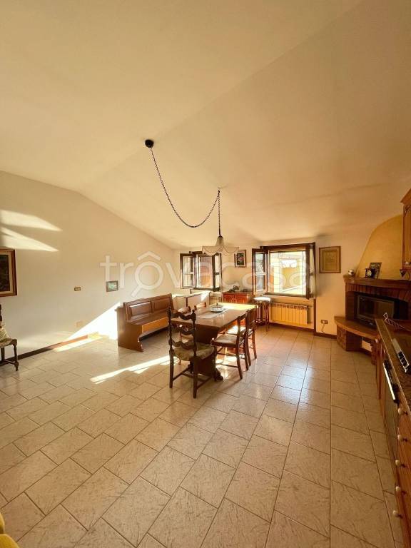 appartamento in vendita a Nave