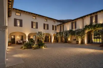 casa indipendente in vendita a Nave
