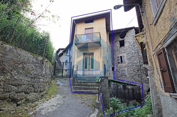 casa indipendente in vendita a Niardo