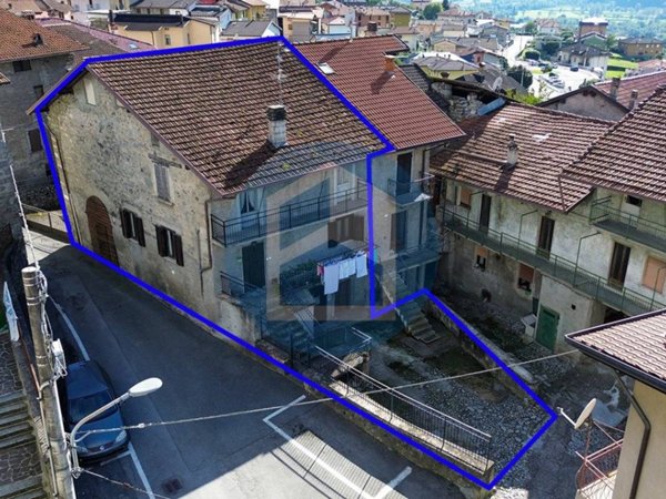 casa indipendente in vendita a Niardo