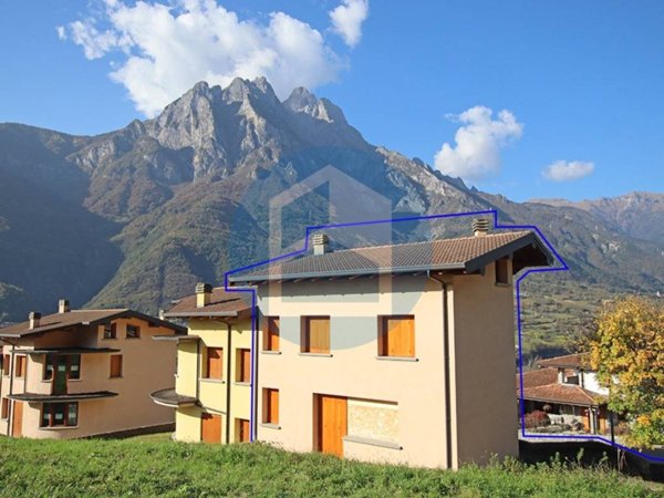 casa indipendente in vendita a Niardo