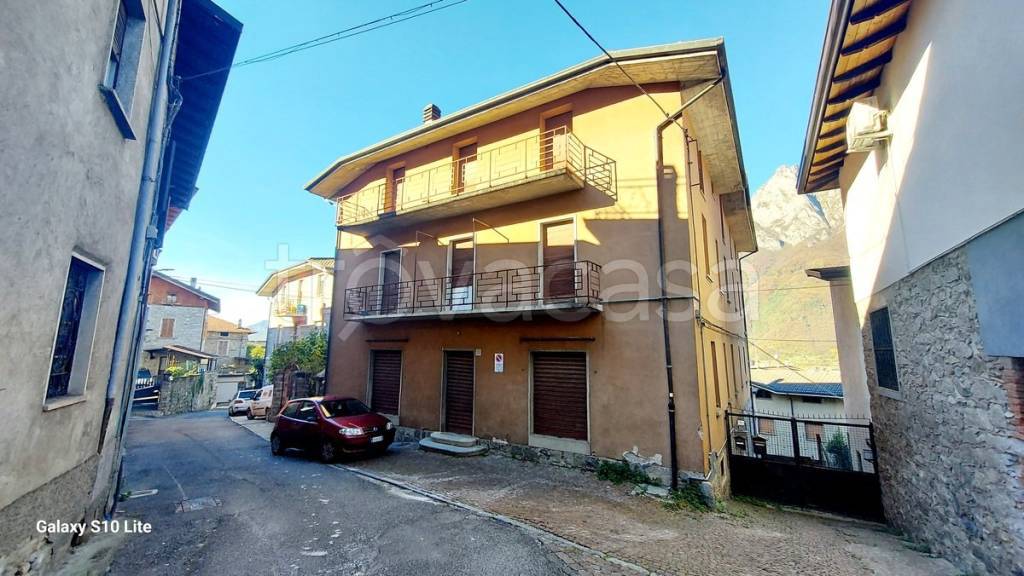 appartamento in vendita a Niardo