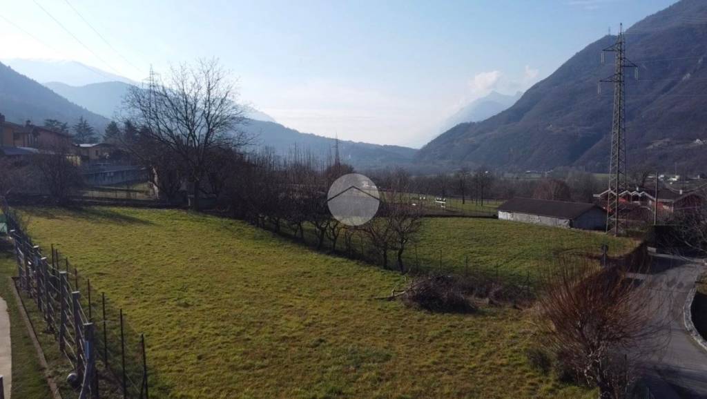 terreno edificabile in vendita a Niardo