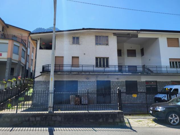 casale in vendita a Niardo