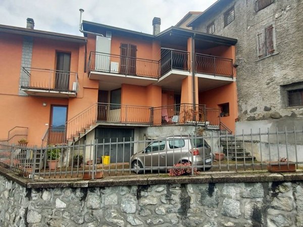 casa indipendente in vendita a Niardo