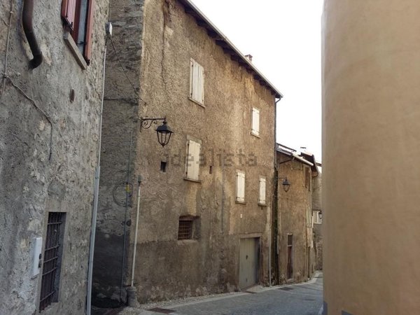 quadrivano in vendita a Niardo