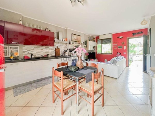 casa indipendente in vendita a Nuvolento