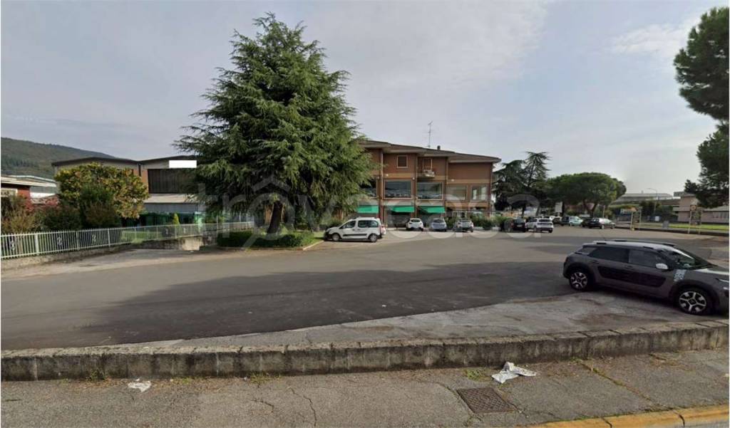 negozio in vendita a Nuvolento