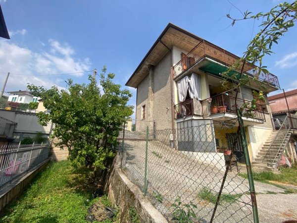 casa indipendente in vendita a Nuvolento