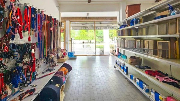 negozio in vendita a Nuvolento