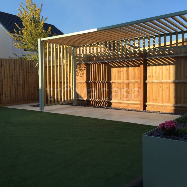 locale commerciale in vendita a Nuvolento