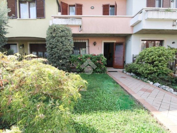 casa indipendente in vendita a Nuvolento