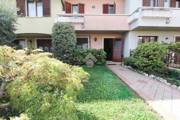 casa indipendente in vendita a Nuvolento