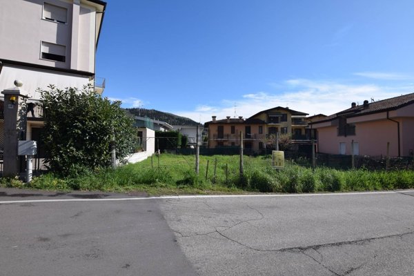 bifamiliare in vendita a Nuvolento