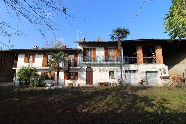 appartamento in vendita a Cavour