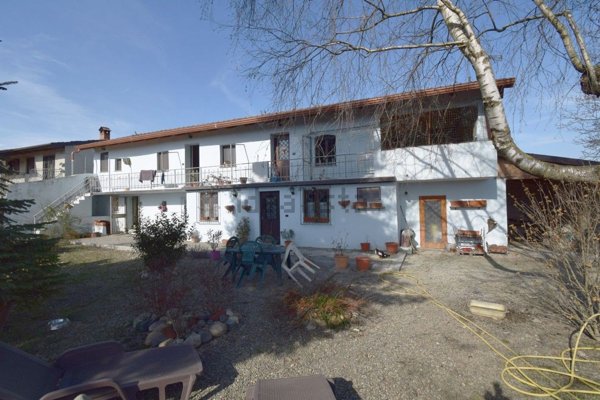 appartamento in vendita a Cavour